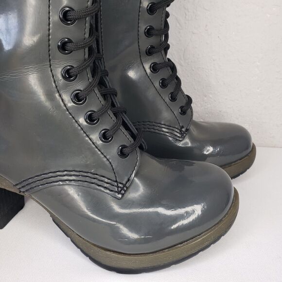 Dr Martens Dee 14 Eye Gray Patent Leather Heeled Lace-up Boots Womens 6-6.5 Diva - Picture 4 of 16
